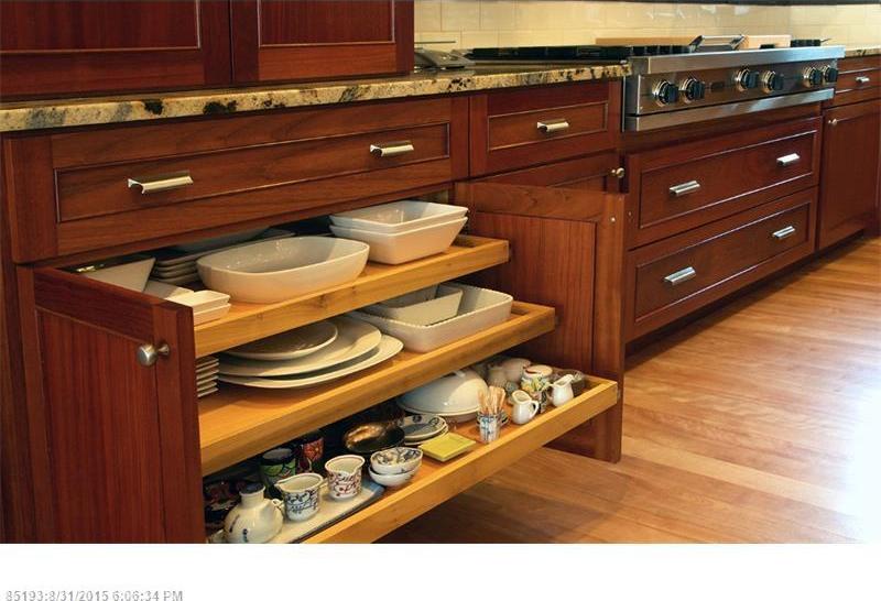 Custom kitchen pull-out storage shelves